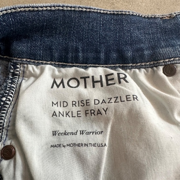 MOTHER Blue Distressed Ankle Jeans - Picture 3 of 9